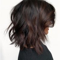 Hottest Medium Layered Hair Looks You Should Try This Year