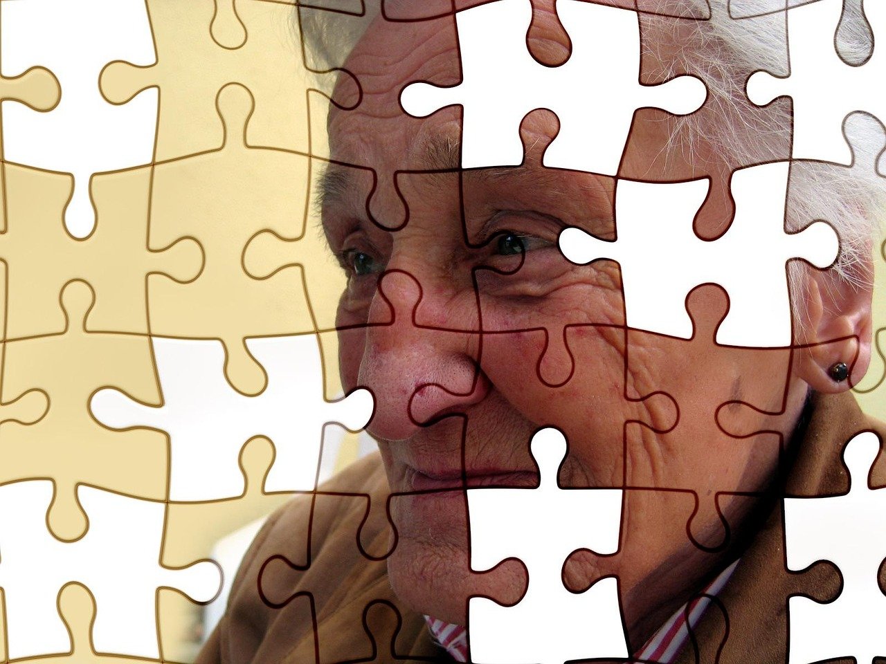 Dementia Care: Help People with Memory Loss Have Safer and Better Days